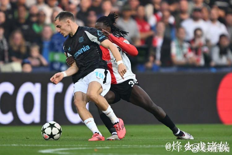 德甲-博格拉齐双响阿诺德破门 狼堡4-1勒沃库森